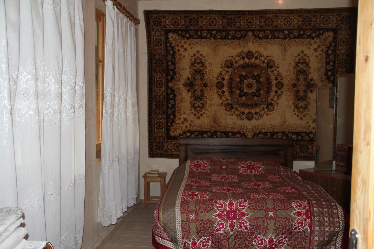 Marine'S Guest House Ananuri Kültér fotó