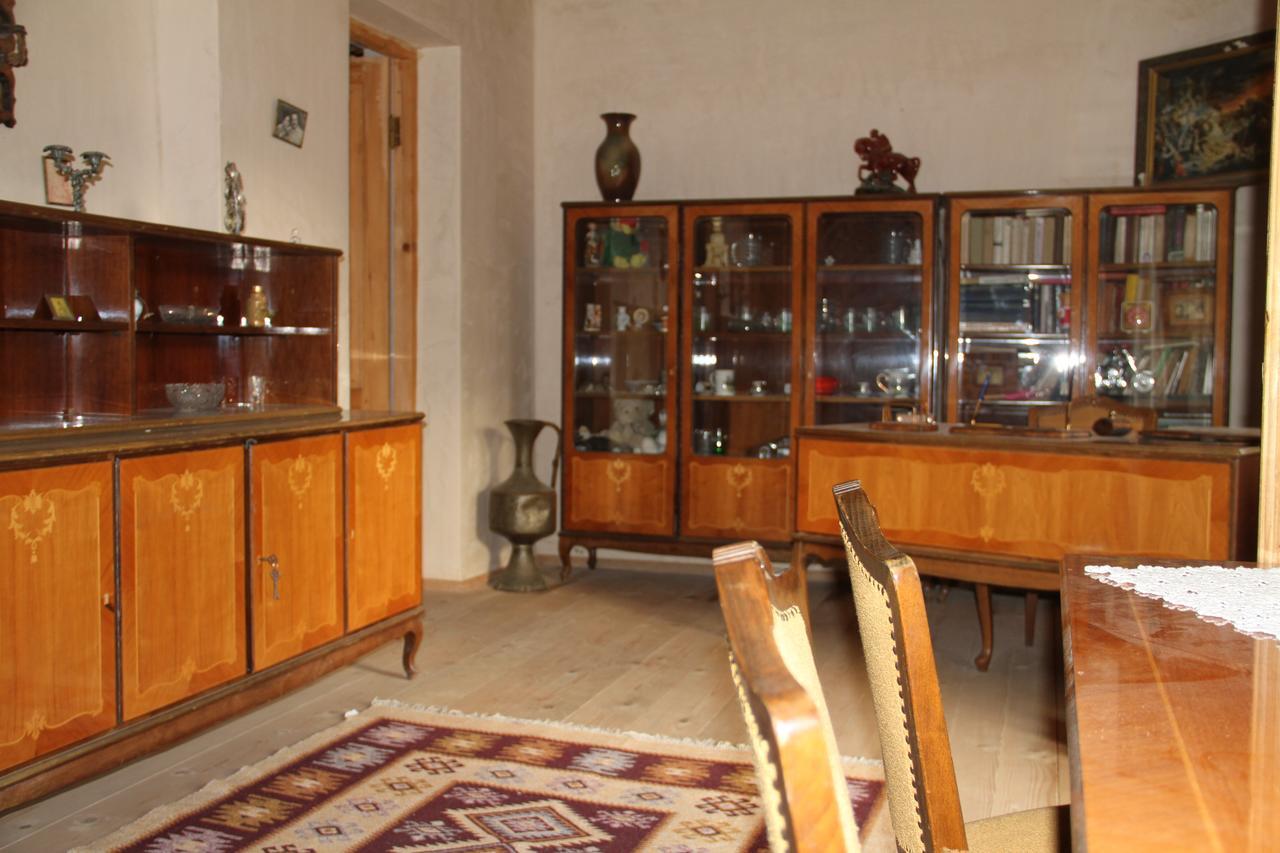 Marine'S Guest House Ananuri Kültér fotó